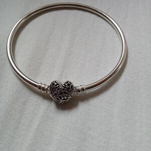 Elegant Silver Heart Charm Bracelet